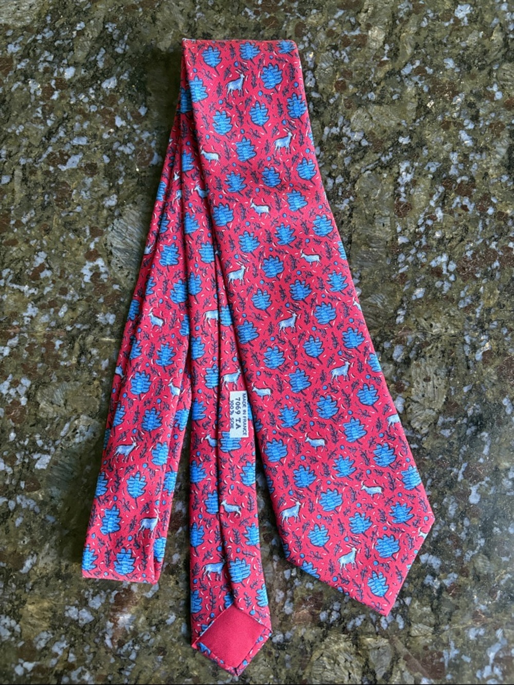 HERMES Silk Tie with Red & Blue Leaf and Animal Motif
